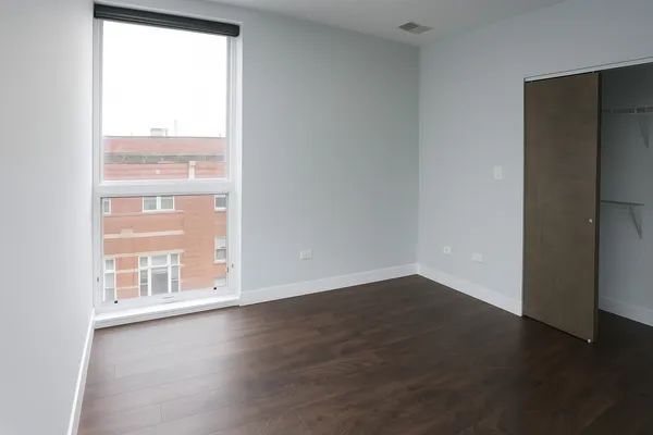 $4,631 | 3301 North Sheffield Avenue, Unit 501, Chicago, IL 60657