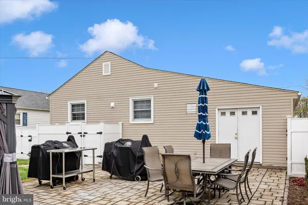 $345,000 | 307 Redwood Avenue, Frederick, MD 21701