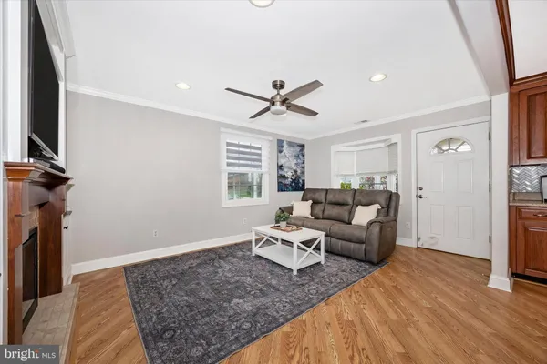 $345,000 | 307 Redwood Avenue, Frederick, MD 21701