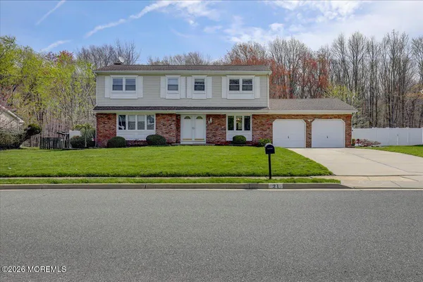 $800,000 | 21 Prince William Road, Morganville, NJ 07751