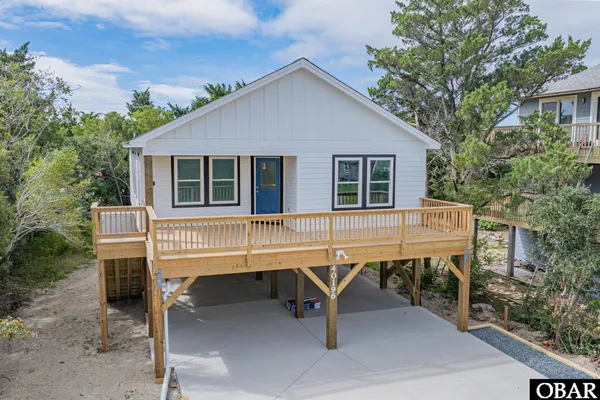 $495,000 | 40196 Leslie Lane, Avon, NC 27915