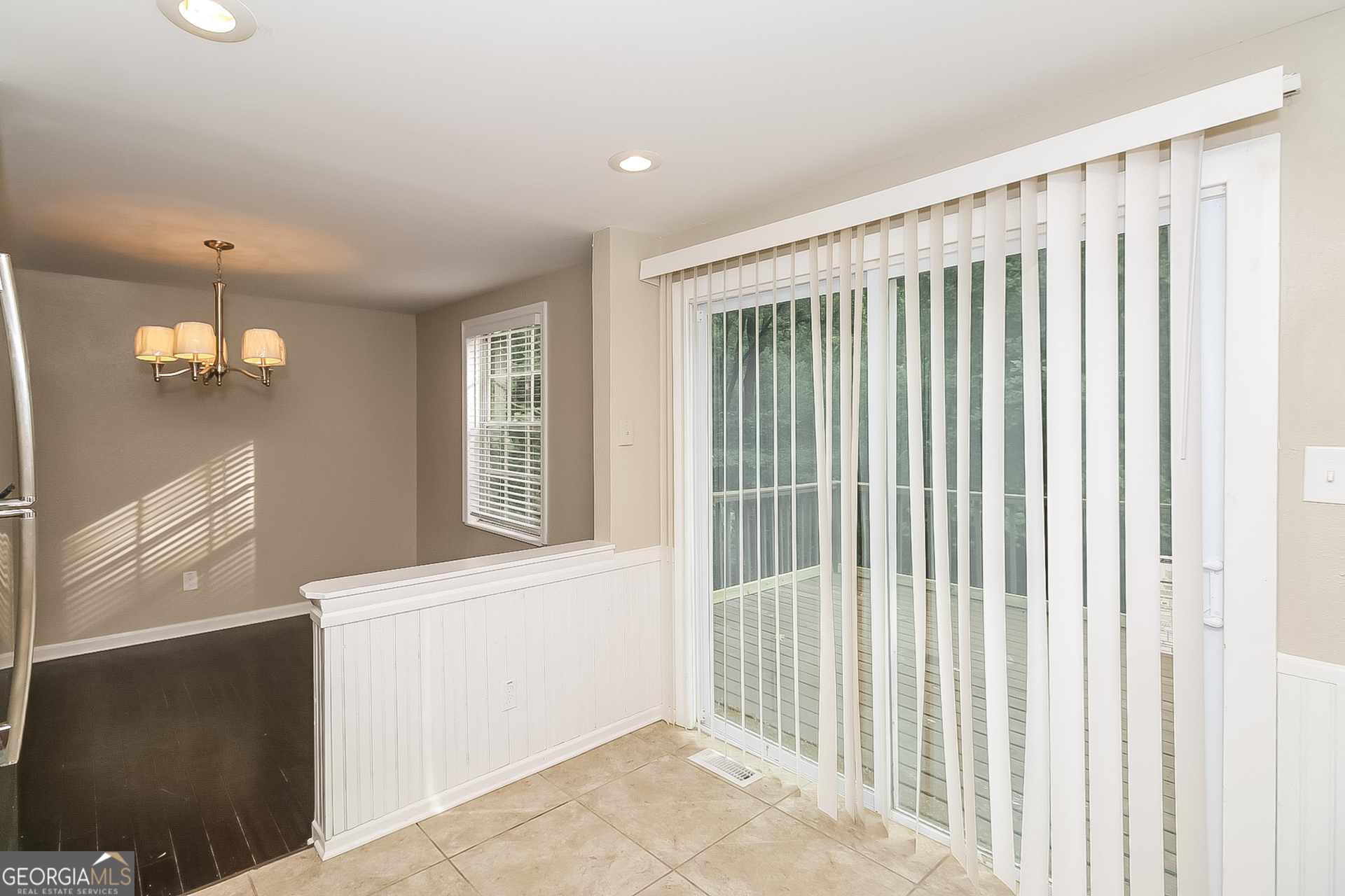 3100 Forestside Court Atlanta, GA 30349 - Photo 5 of 17 a view of an empty room with a window