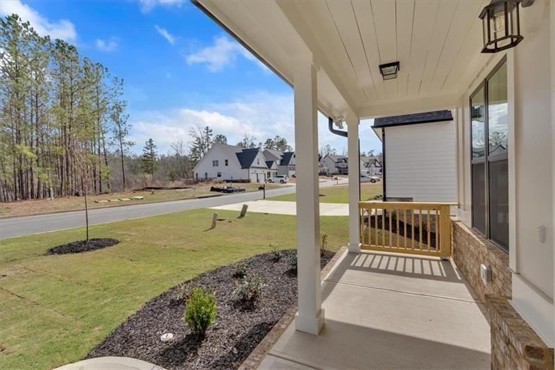 29 Bridgestone Way Cartersville, GA 30120 - Photo 5 of 47