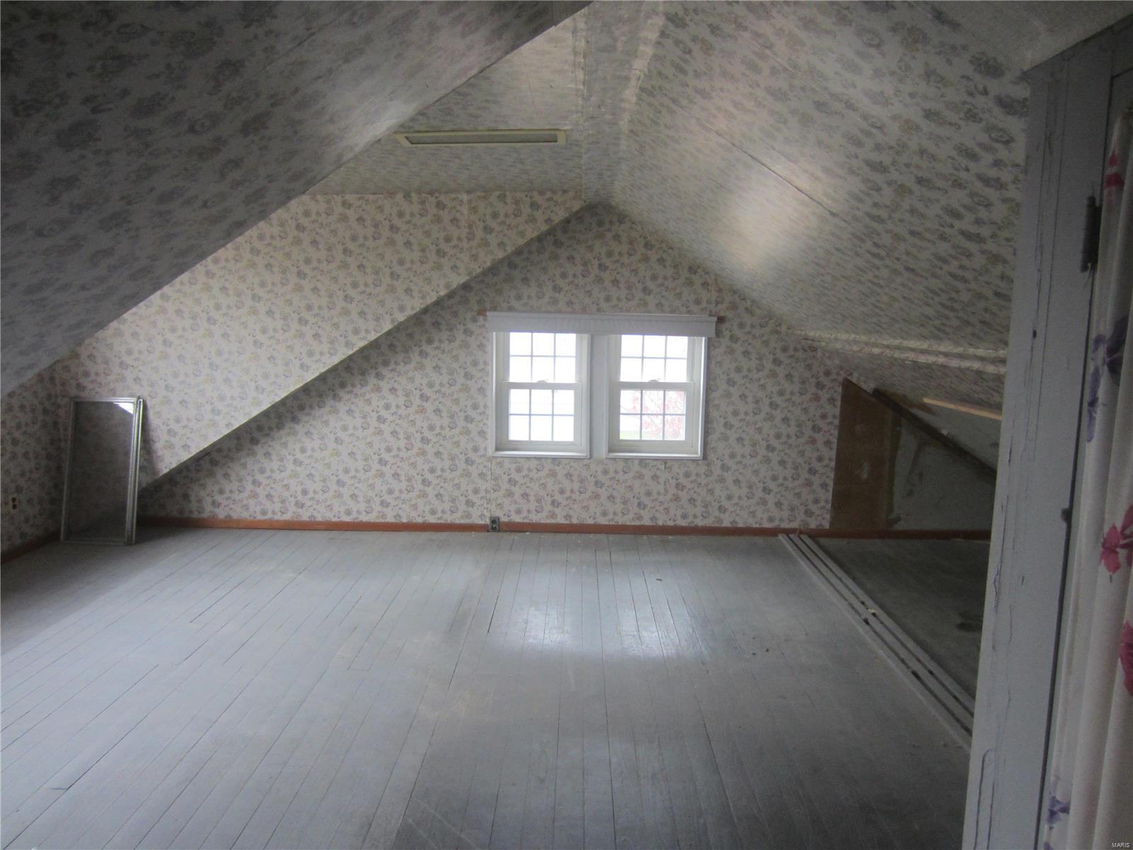 3838 Weber Road St. Louis, MO 63125 - Photo 14 of 22 Gallery Image 14