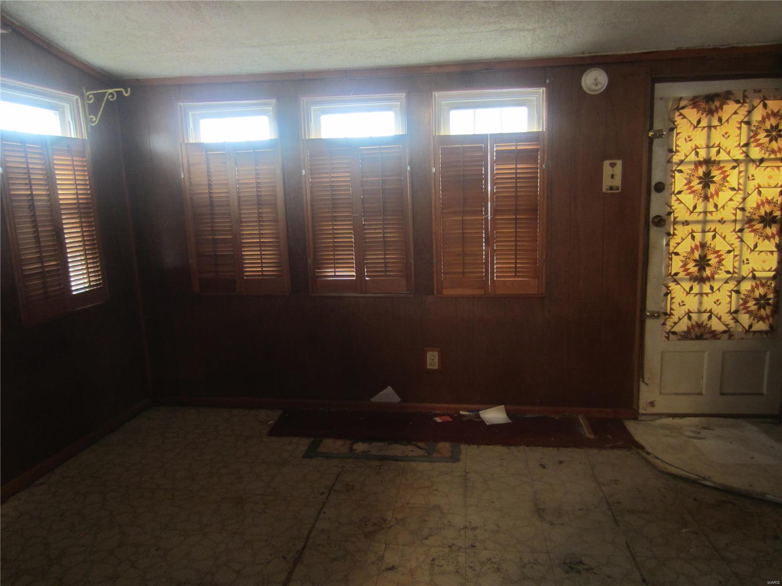3838 Weber Road St. Louis, MO 63125 - Photo 17 of 22 Gallery Image 17