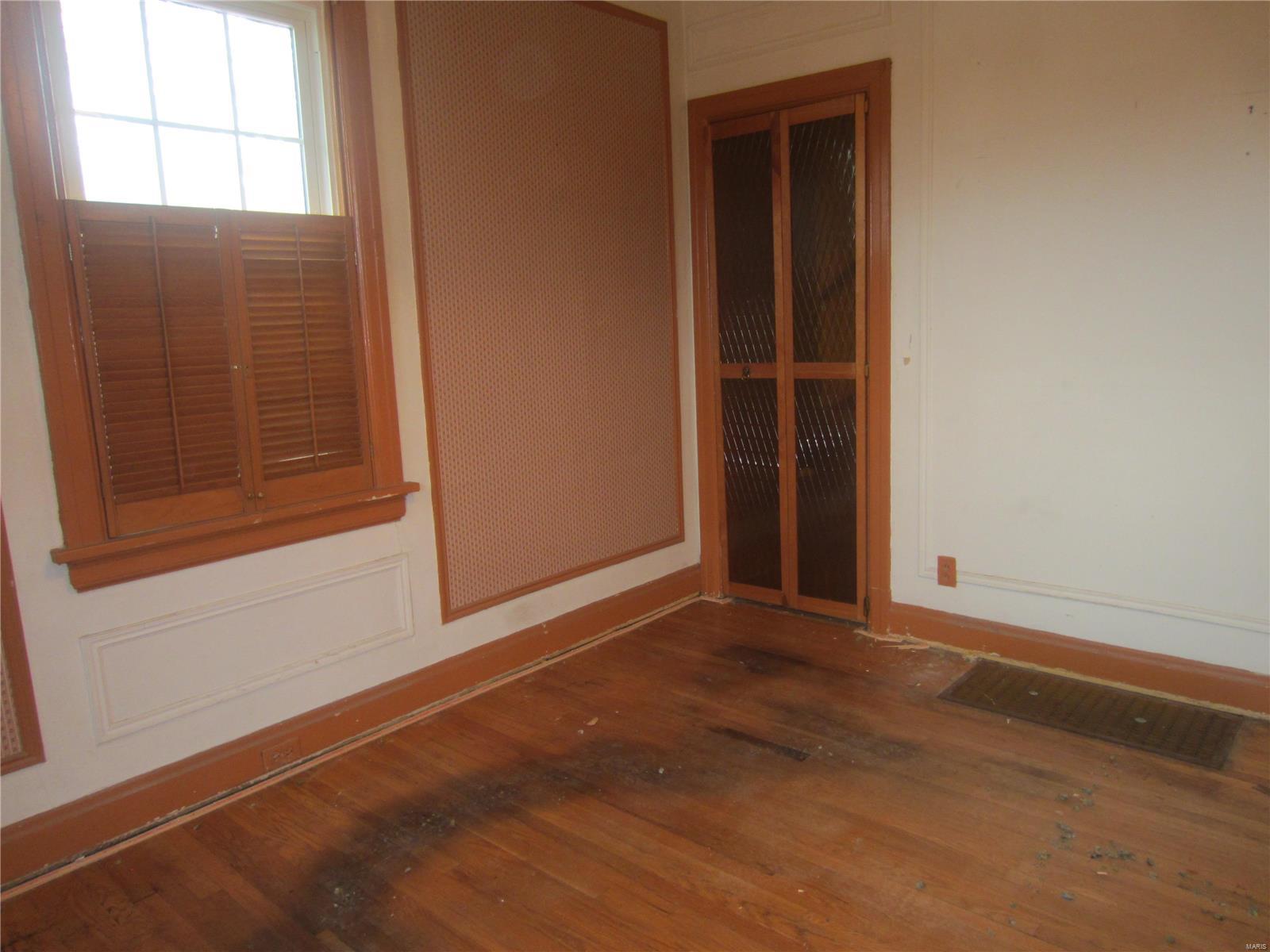 3838 Weber Road St. Louis, MO 63125 - Photo 7 of 22 Gallery Image 7
