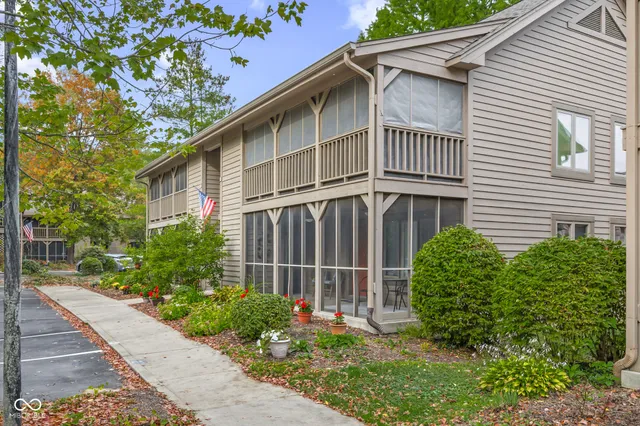 $229,000 | 280 West Main Street, Unit B8, Nashville, IN 47448