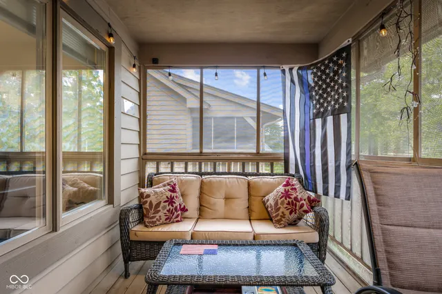 $229,000 | 280 West Main Street, Unit B8, Nashville, IN 47448