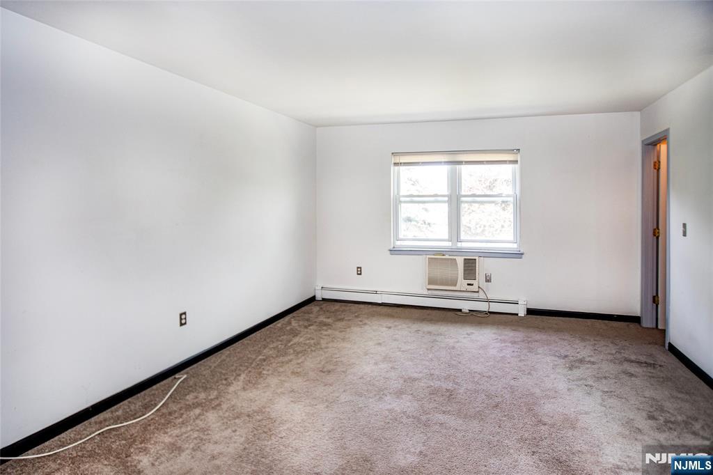1130 Valley Road, Unit 2B Wayne, NJ 07470 - Photo 3 of 47