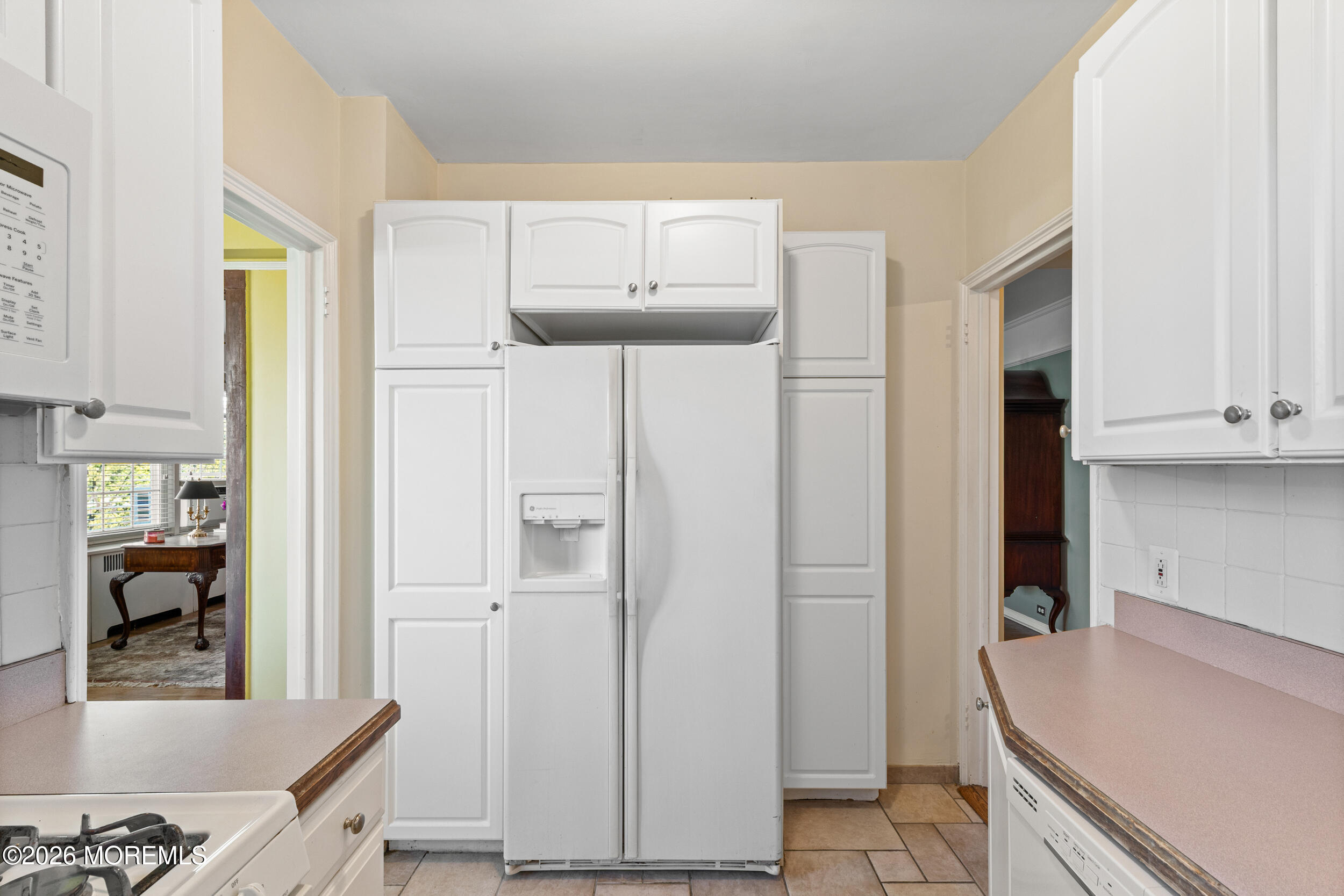10 Crestmont Road, Unit 3L Montclair, NJ 07042 - Photo 21 of 42 image-26