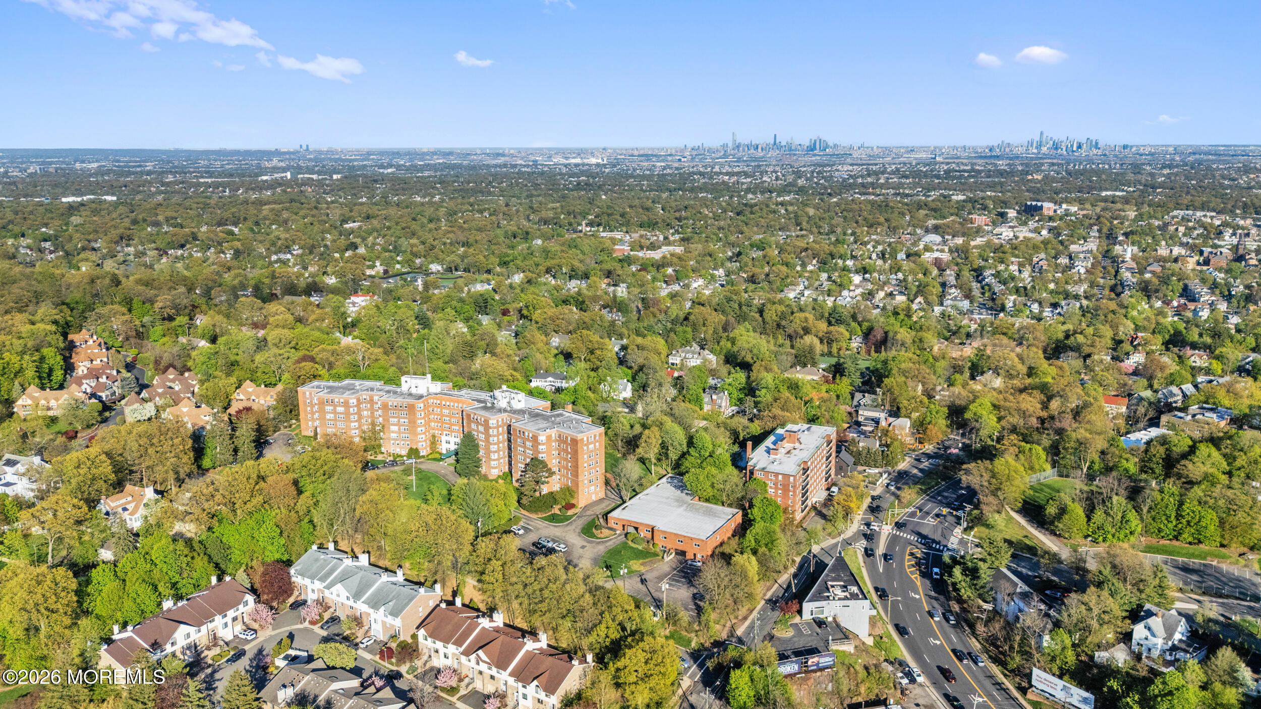 10 Crestmont Road, Unit 3L Montclair, NJ 07042 - Photo 31 of 42 image-01