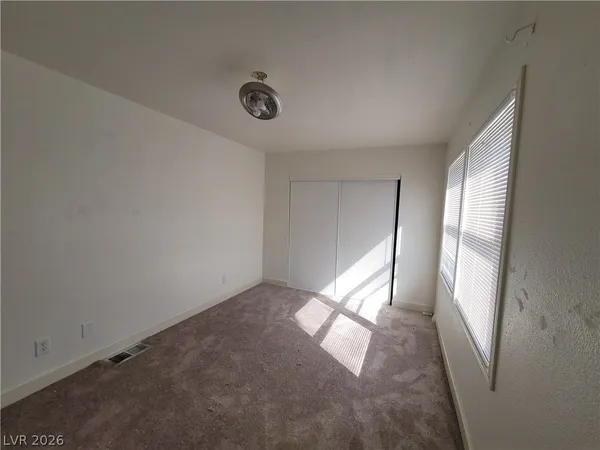 $3,100 | 1590 Mustang Drive, Henderson, NV 89002