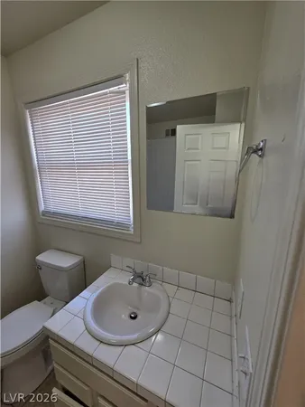 $2,900 | 1590 Mustang Drive, Henderson, NV 89002