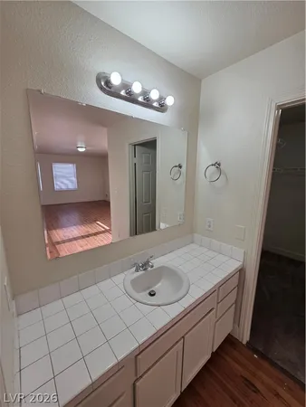 $2,900 | 1590 Mustang Drive, Henderson, NV 89002