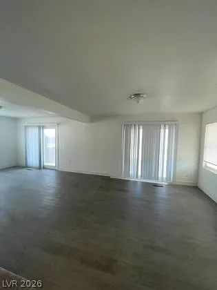 $3,100 | 1590 Mustang Drive, Henderson, NV 89002