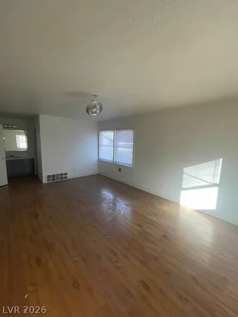 $3,100 | 1590 Mustang Drive, Henderson, NV 89002