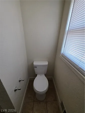 $2,900 | 1590 Mustang Drive, Henderson, NV 89002