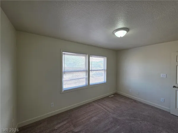 $2,900 | 1590 Mustang Drive, Henderson, NV 89002