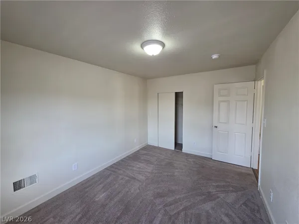$2,900 | 1590 Mustang Drive, Henderson, NV 89002