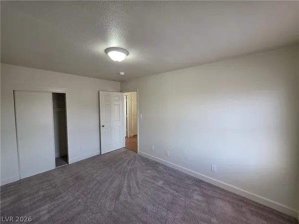 $2,900 | 1590 Mustang Drive, Henderson, NV 89002