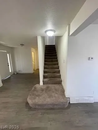 $3,100 | 1590 Mustang Drive, Henderson, NV 89002