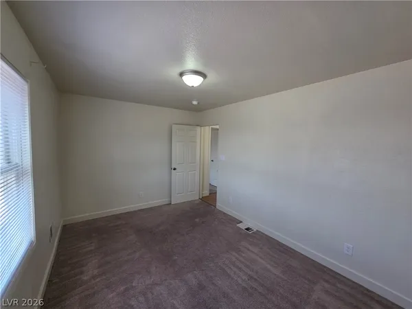 $2,900 | 1590 Mustang Drive, Henderson, NV 89002