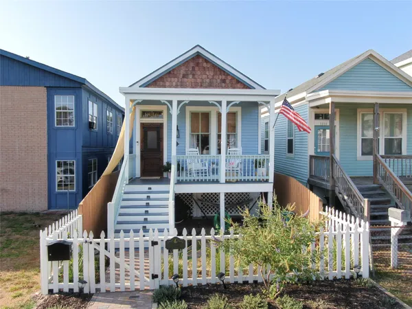 $369,000 | 1816 Ursuline Street, Galveston, TX 77550