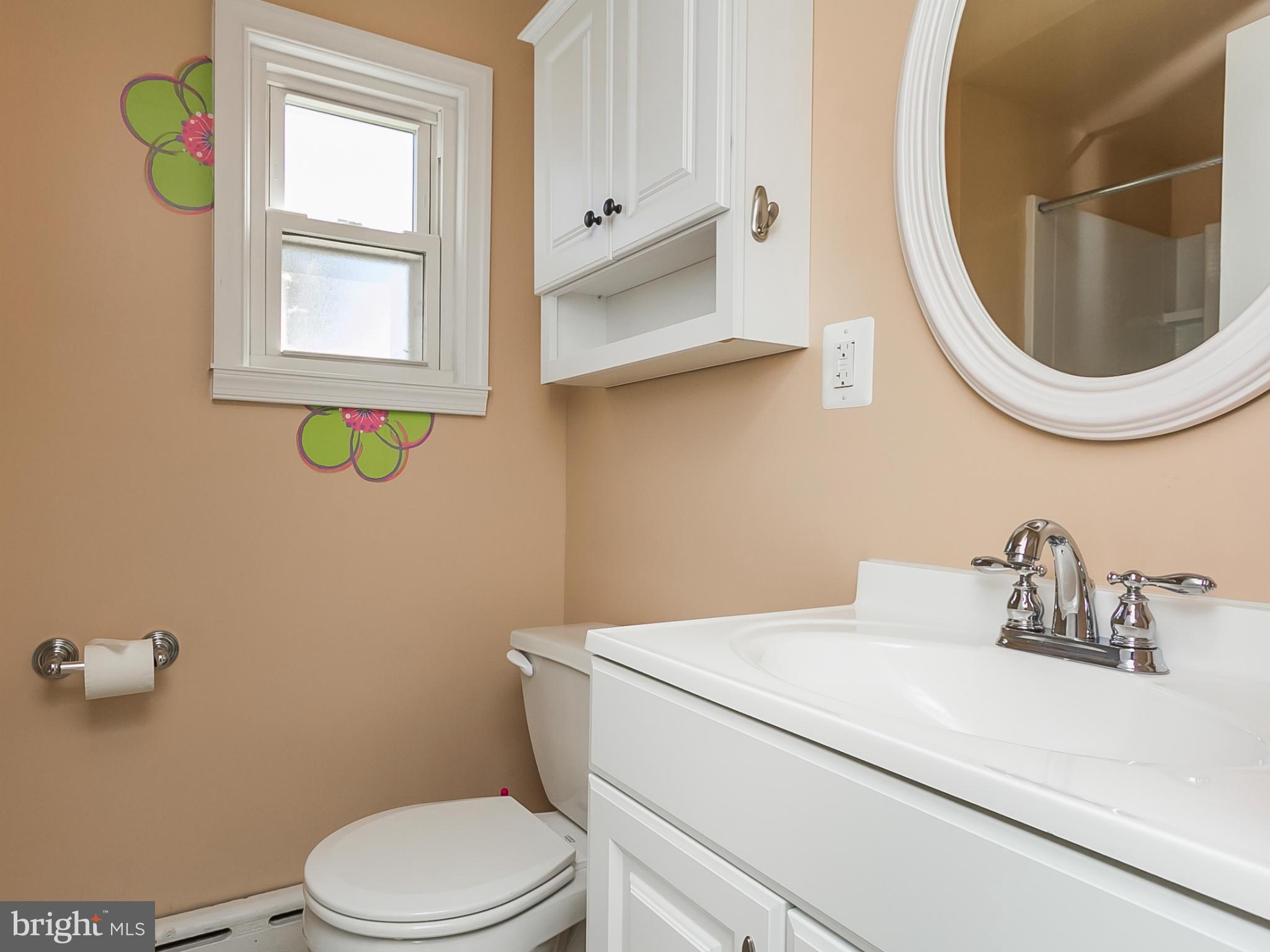 2901 Ritchie Avenue Baltimore, MD 21219 - Photo 22 of 30 Bath
