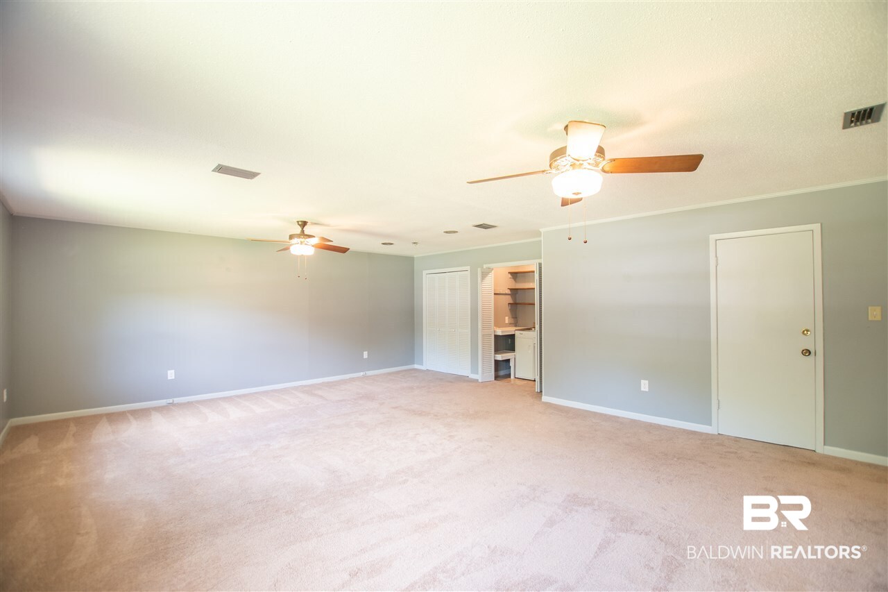 413 West Berry Avenue Foley, AL 36535 - Photo 17 of 32