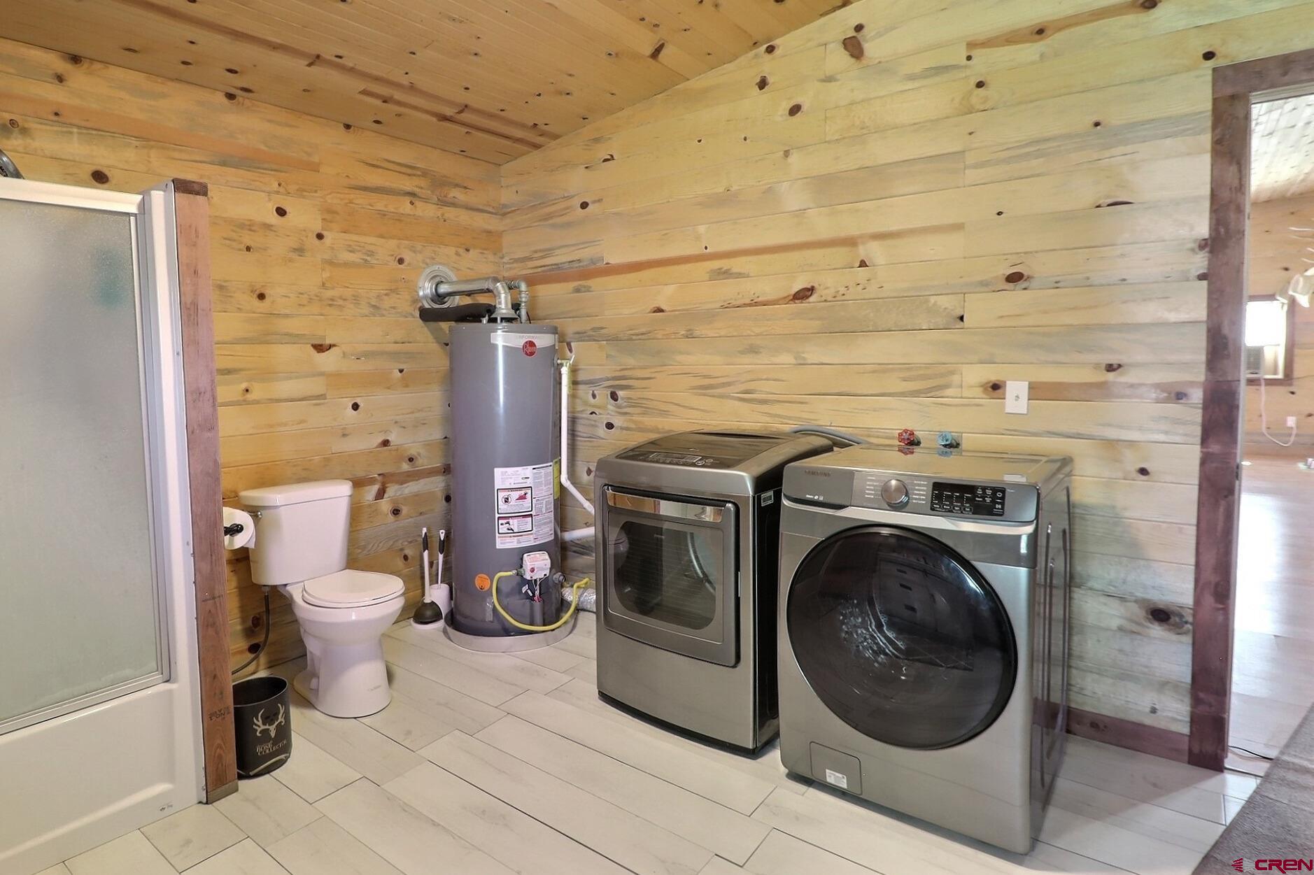 5676 Peach Valley Road Delta, CO 81416 - Photo 8 of 31 combo with laundry room (washer & dryer not included)