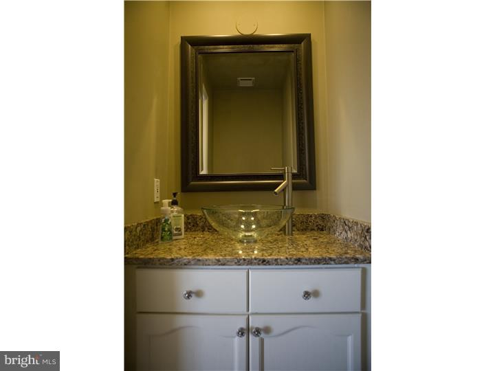 5431 Rinker Circle, Unit 280 Doylestown, PA 18902 - Photo 10 of 22 Half Bath