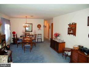 41 Magnolia Road Manahawkin, NJ 08050 - Photo 3 of 12