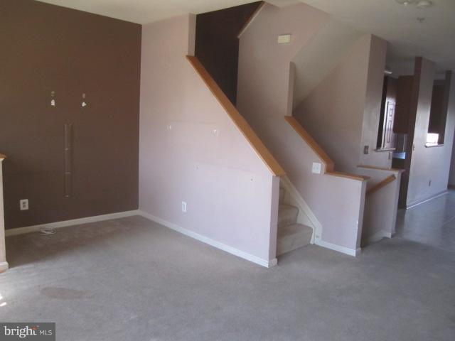 4113 Cutty Sark Road Baltimore, MD 21220 - Photo 2 of 30 Living Room
