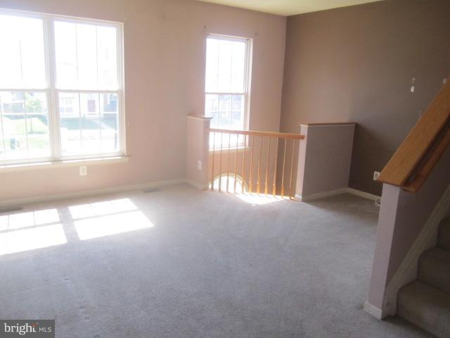 4113 Cutty Sark Road Baltimore, MD 21220 - Photo 3 of 30 Living Room