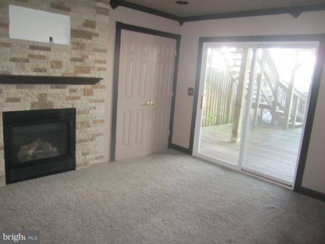 4113 Cutty Sark Road Baltimore, MD 21220 - Photo 24 of 30 Living Room