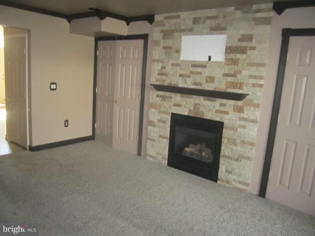 4113 Cutty Sark Road Baltimore, MD 21220 - Photo 25 of 30 Living Room