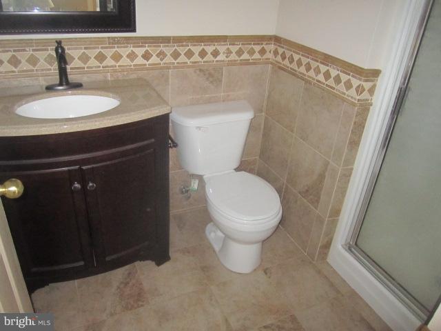 4113 Cutty Sark Road Baltimore, MD 21220 - Photo 28 of 30 Bath