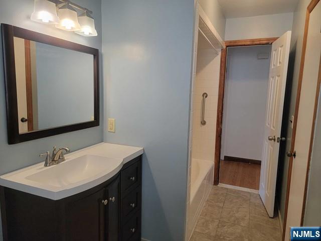 156 Chestnut Street, Unit B 2 Rutherford, NJ 07070 - Photo 19 of 33