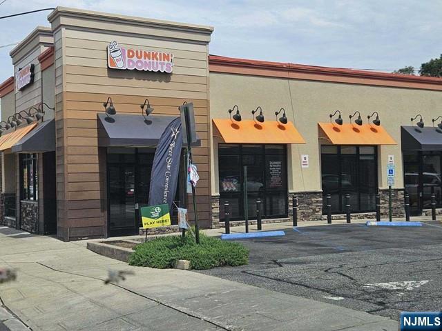 156 Chestnut Street, Unit B 2 Rutherford, NJ 07070 - Photo 33 of 33