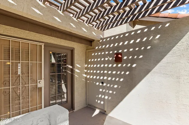 $249,000 | 2333 East Southern Avenue, Unit 2080, Tempe, AZ 85282