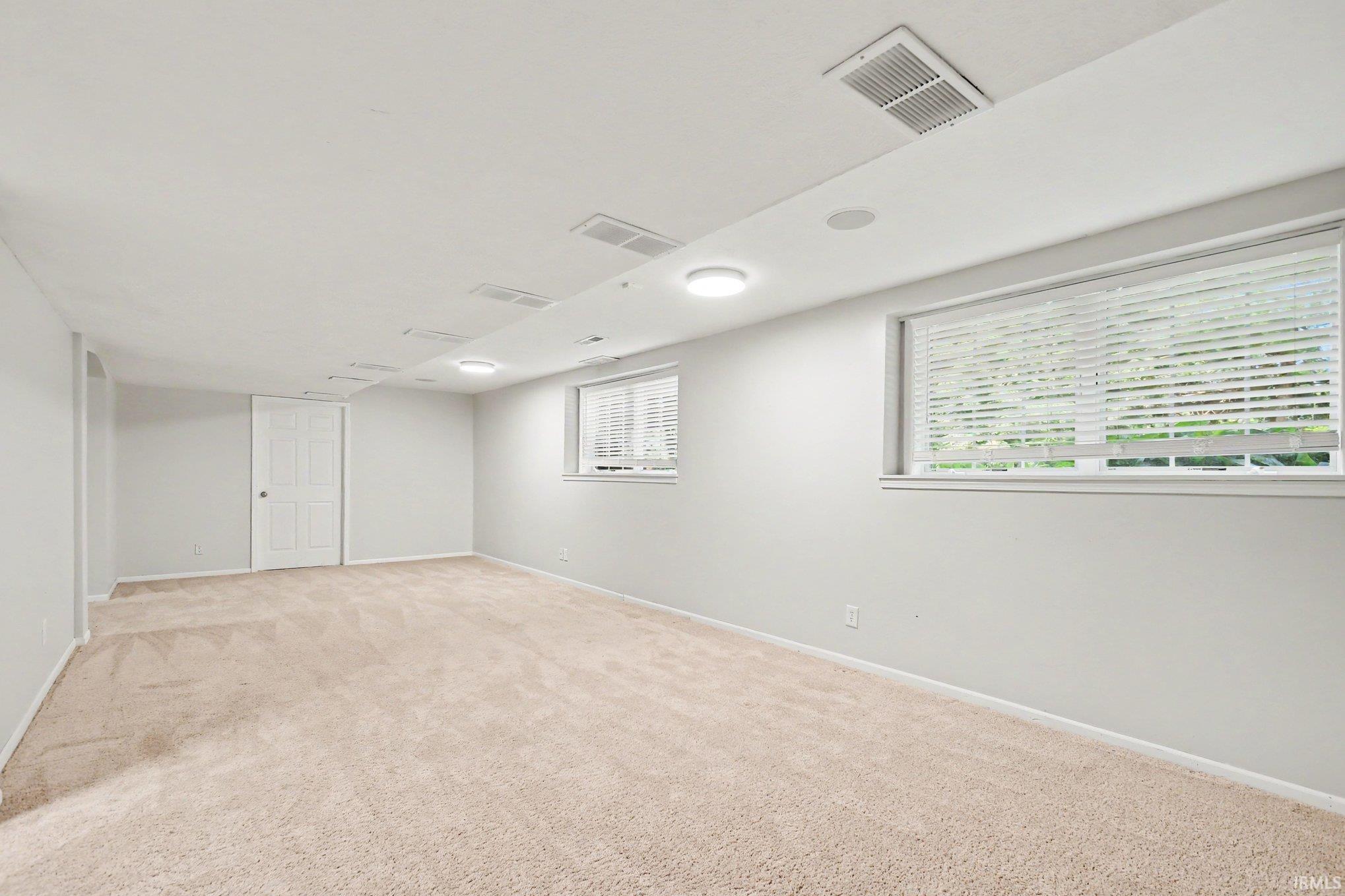 52611 Spring Valley Lane Granger, IN 46530 - Photo 33 of 35