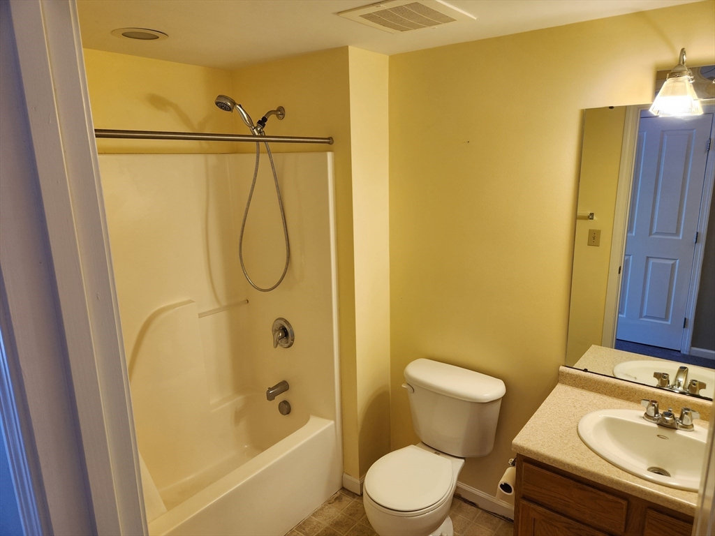511 Main Street, Unit D Groton, MA 01450 - Photo 7 of 13