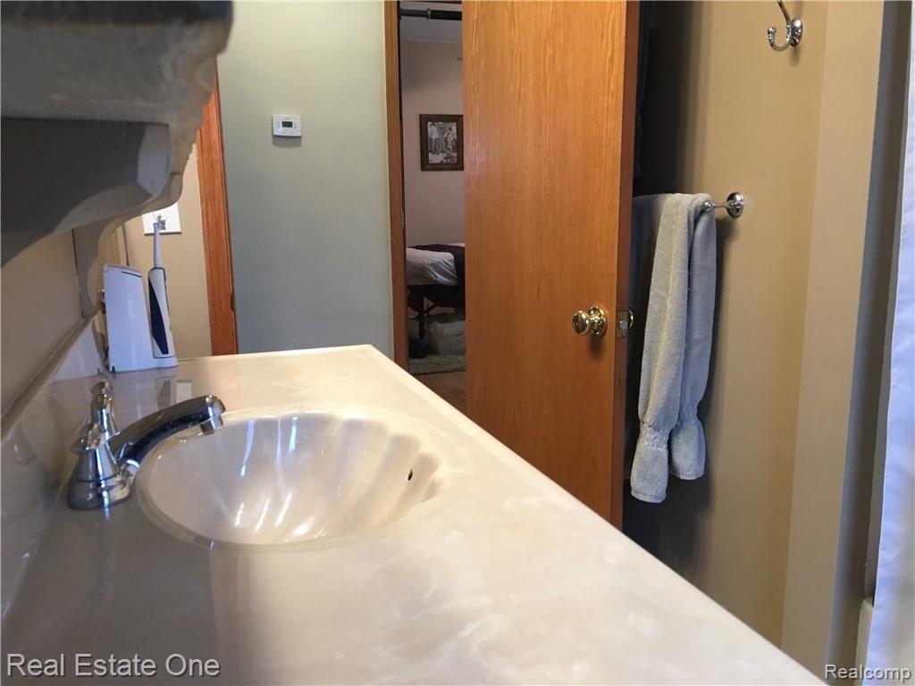 13445 Frazho Road Warren, MI 48089 - Photo 22 of 33 IMG_2964.JPG