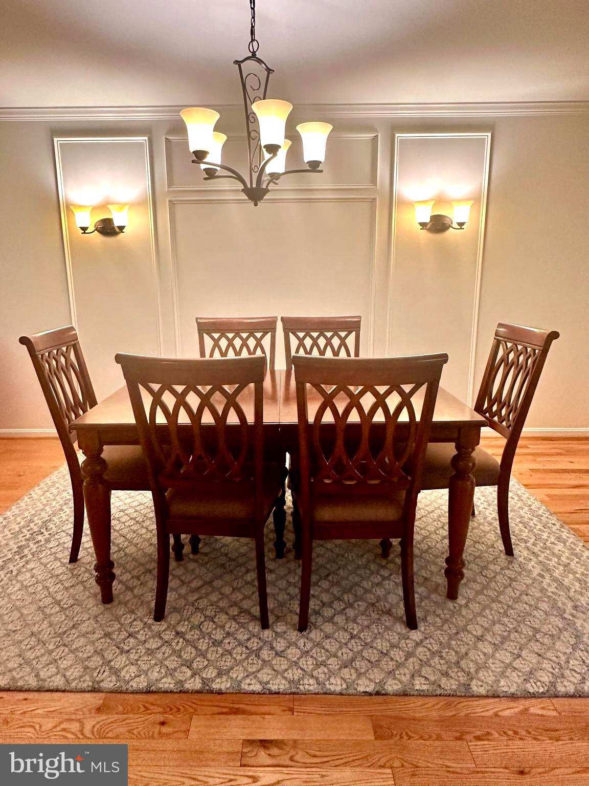 7929 Valleyfield Drive Springfield, VA 22153 - Photo 8 of 39 a view of a dining room with furniture
