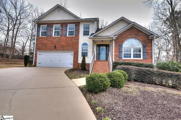 $399,000 | 14 Croftstone Court, Mauldin, SC 29662