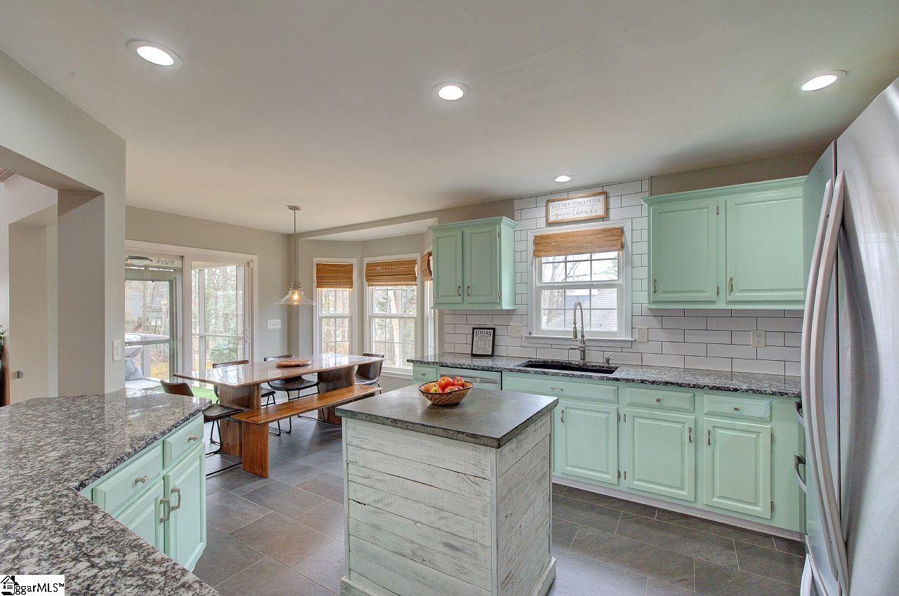 14 Croftstone Court Mauldin, SC 29662 - Photo 13 of 47
