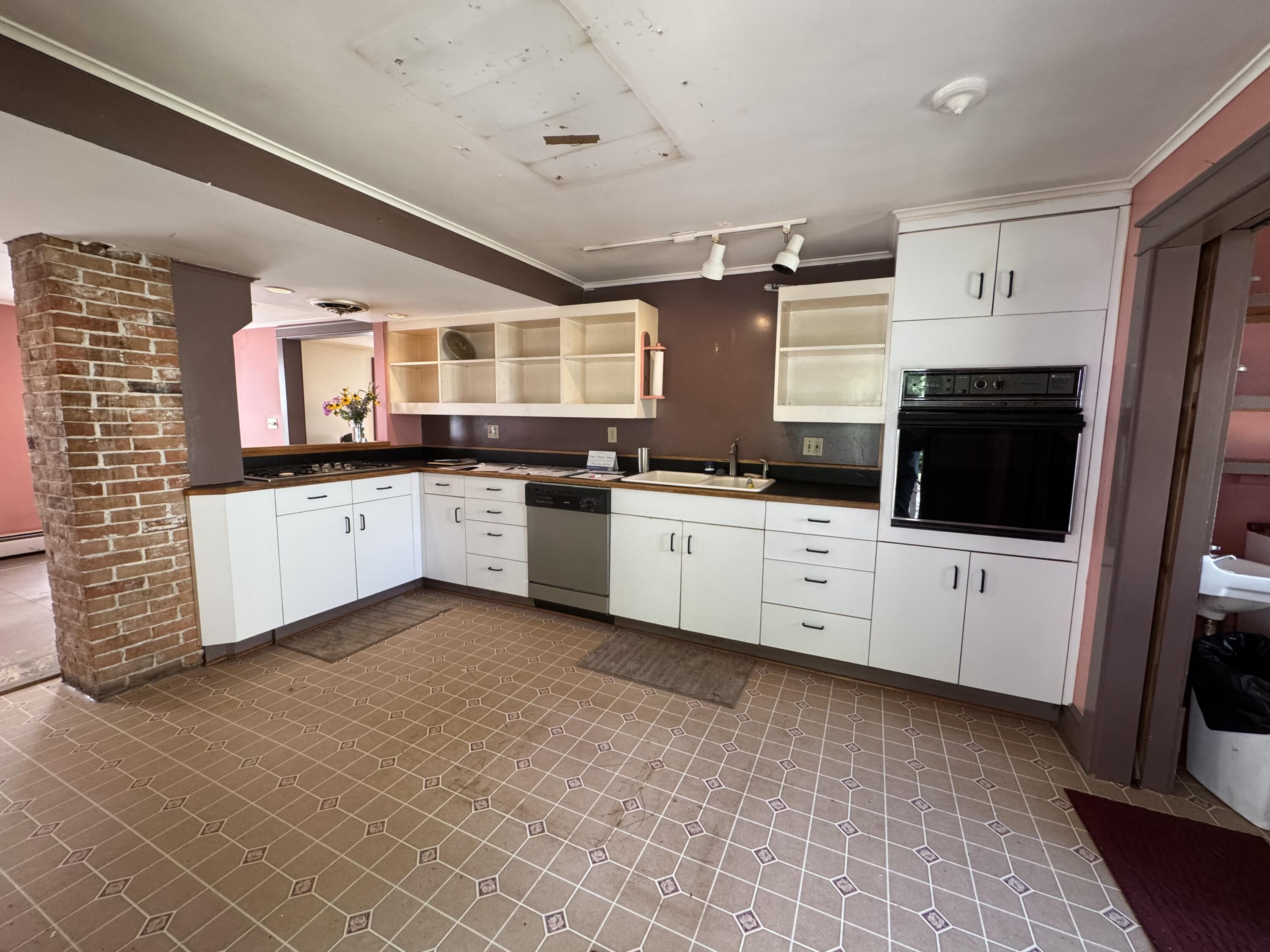 473 Goodwins Mills Road Lyman, ME 04002 - Photo 8 of 39 Kitchen