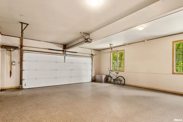 $575,000 | 234 West Windflower Way, Dunlap, IL 61525