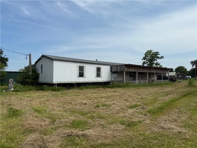 $85,000 | 4950 Bayouside Drive, Chauvin, LA 70344