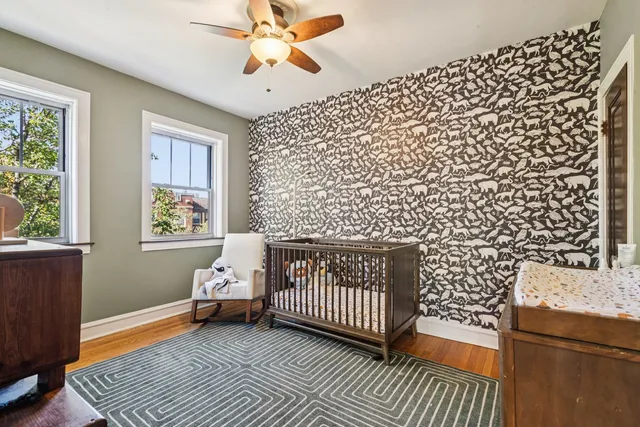 $260,000 | 822 Washington Boulevard, Unit 3, Oak Park, IL 60302